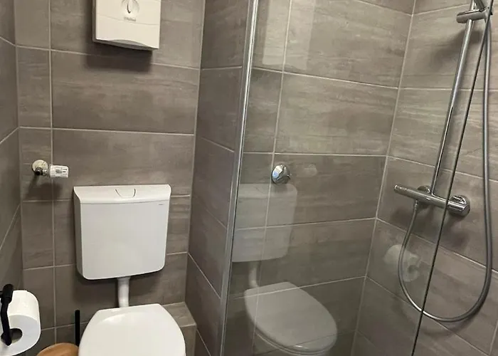 Apartment Zentrales In Mit Balkon Düsseldorf