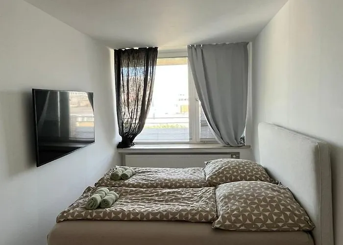 Zentrales In Mit Balkon Apartamento Düsseldorf